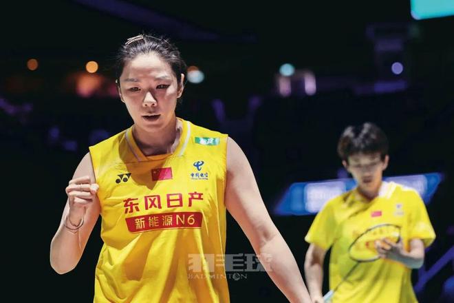 正式锁定!湖人中锋2选1!热火要詹姆斯加盟...