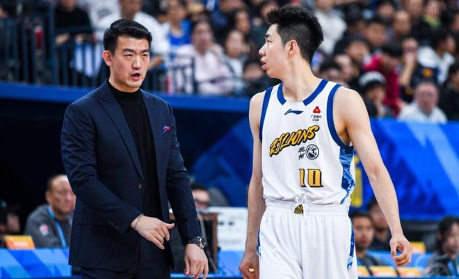 NBA夏联:火箭力克掘金开门红 次轮状元桑顿27分霍普金斯24分